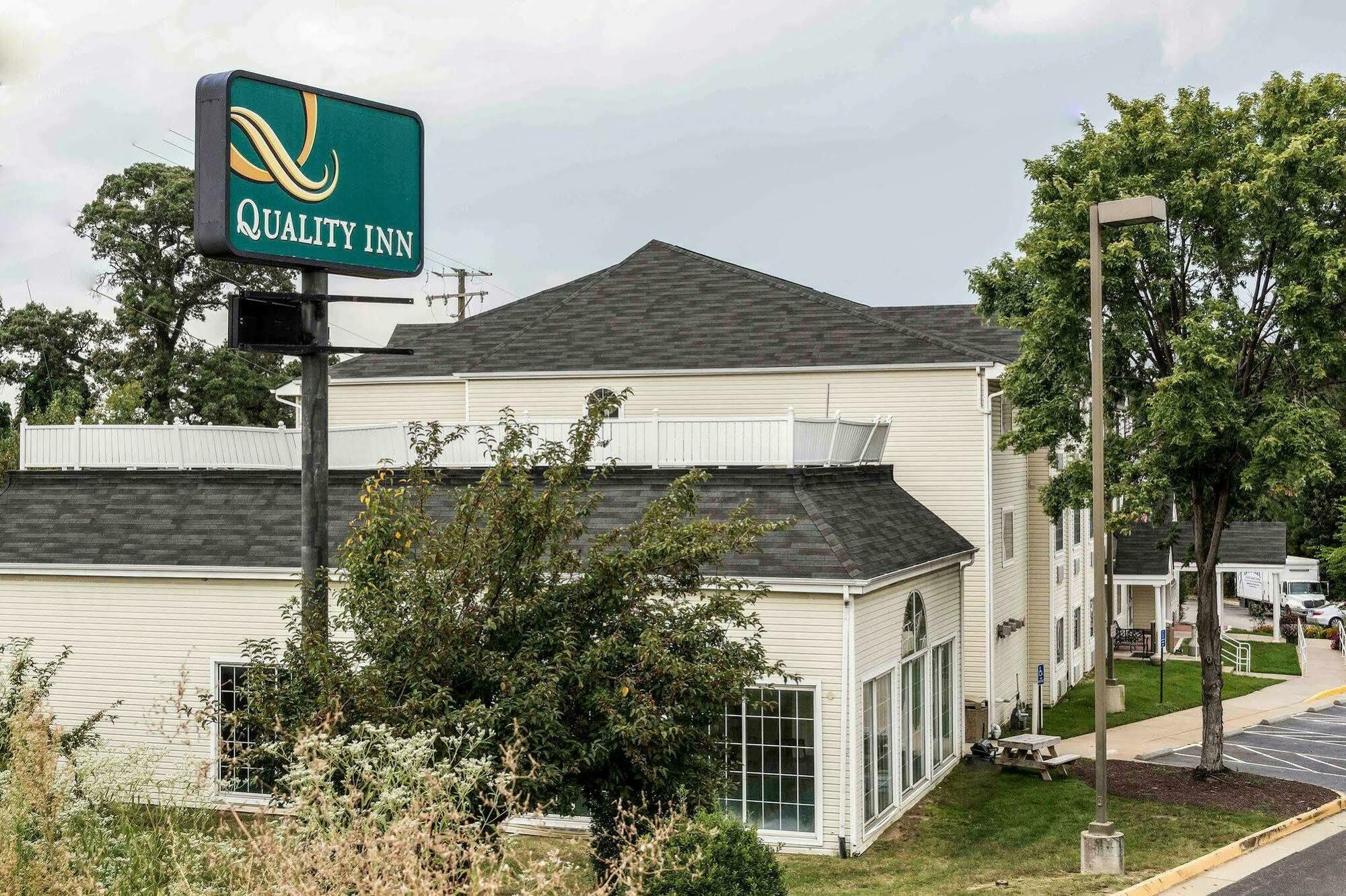 Quality Inn Chester - South Richmond Exterior foto